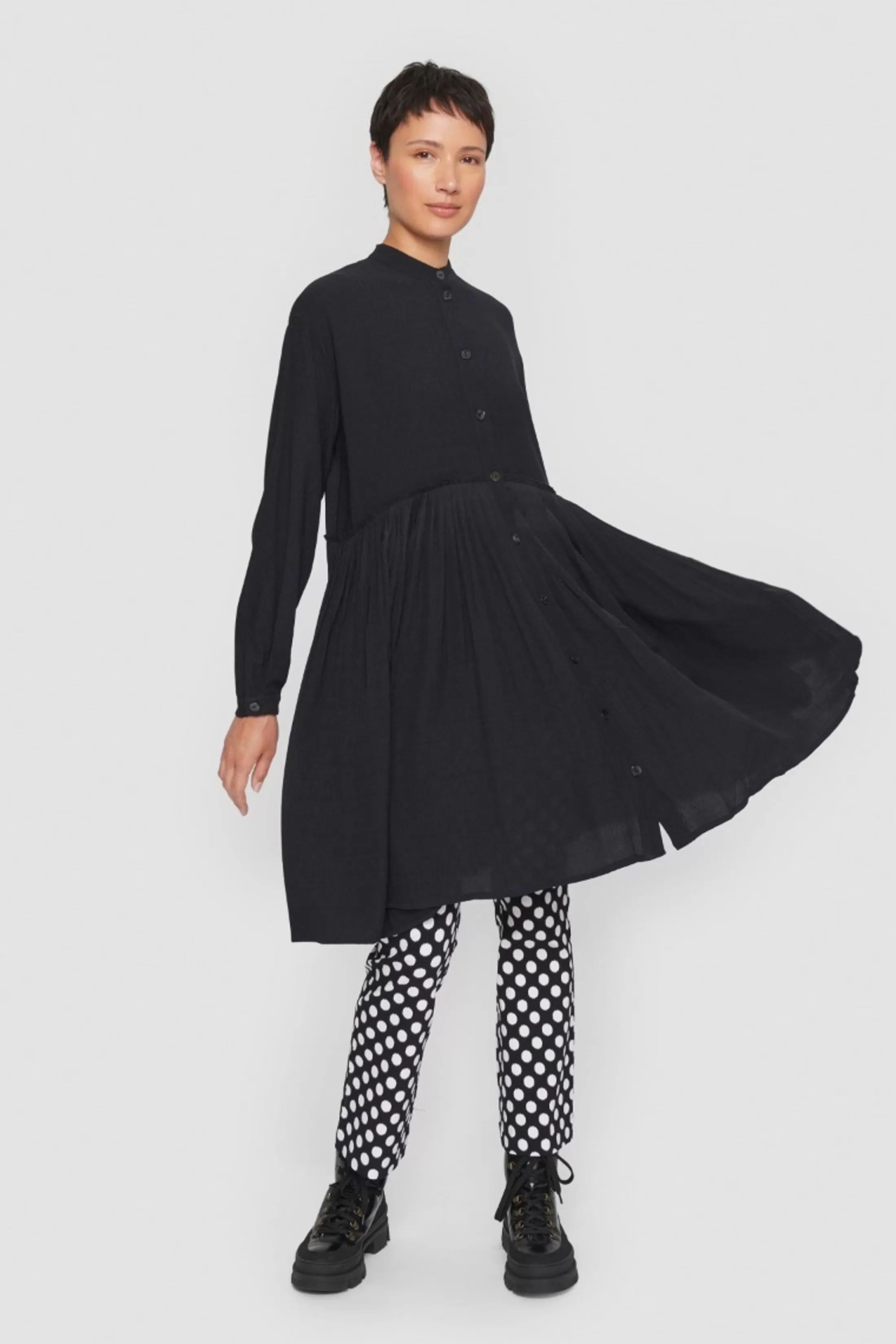 blurred_dot_bukser_3-1.webp Bukser<BITTE KAI RAND Blurred Dot Bukser Black/Lily Blurred Dot | Caramel/Black Blurred Dot