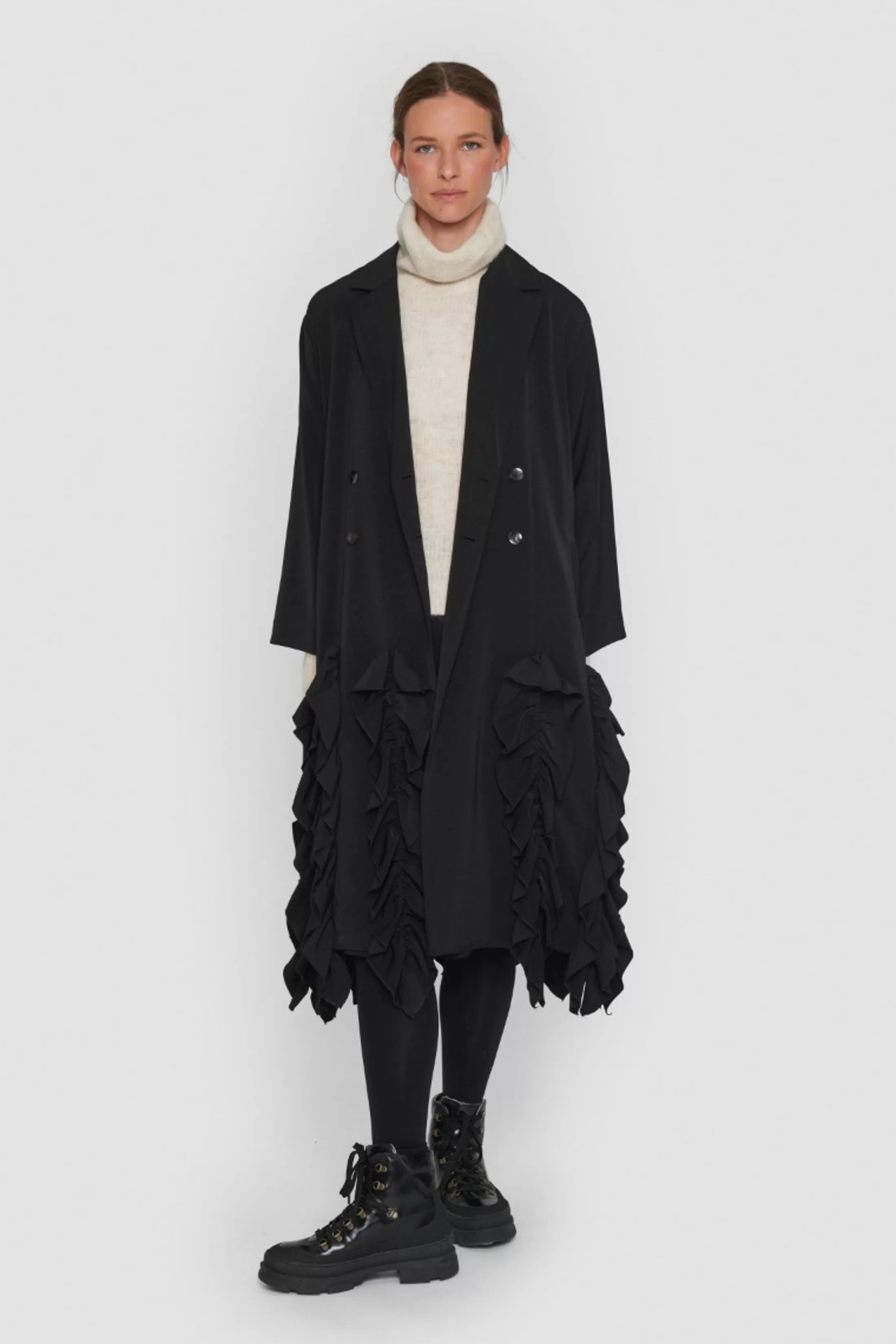 dandelion_knit_hojhalset_bluse_3-1.webp Strik<BITTE KAI RAND Dandelion Knit Hojhalset Bluse Black | Bone | Petrol | Dark Caramel